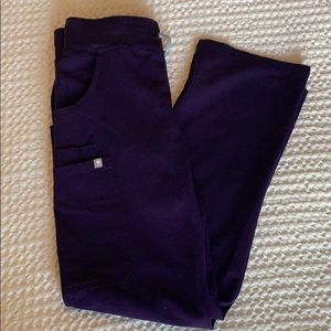 Figs XXS Kade purple scrub pants